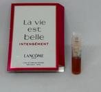 Parfum proefje La vie est belle intensement Lancôme, Sieraden, Tassen en Uiterlijk, Uiterlijk | Parfum, Verzenden, Zo goed als nieuw