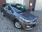 Hyundai I30 Wagon 1.6 GDI i-Vision / Navi / Camera / PDC / C, Auto's, Voorwielaandrijving, Euro 5, Gebruikt, 4 cilinders