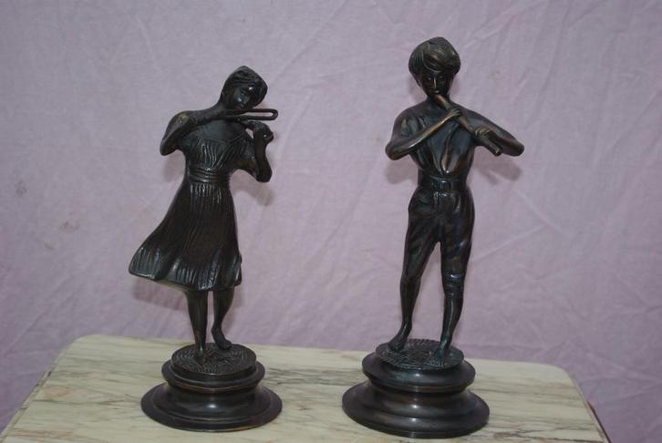 Muzikale beeldjes ( Brons, Antiek en Kunst, Kunst | Beelden en Houtsnijwerken, Ophalen of Verzenden