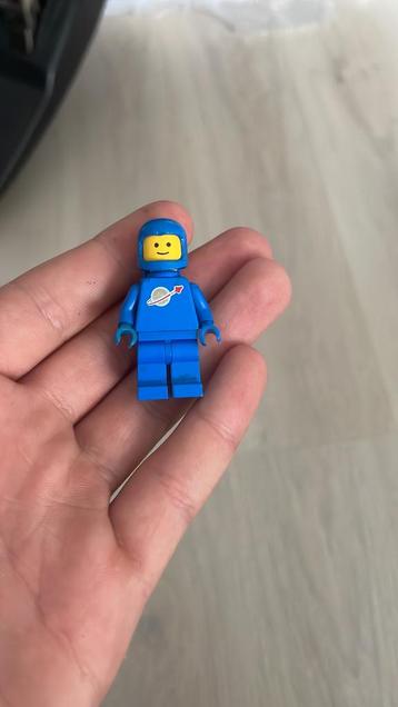 Zeldzame blauwe spaceman beschikbaar voor biedingen