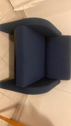 Twee donkerblauwe designstoelen, Ophalen of Verzenden, Zo goed als nieuw, Blauw, Twee