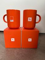 Nespresso mok Pantone 2 stuks, Ophalen of Verzenden, Nieuw, Overige stijlen, Kop(pen) en/of Schotel(s)