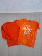 Koningsdag t-shirt & trui - Maat 122/128, Ophalen of Verzenden, Zo goed als nieuw, Jongen of Meisje, Trui of Vest