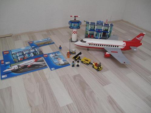 Lego 3182 City Vliegveld zo goed als nieuw,, Kinderen en Baby's, Speelgoed | Duplo en Lego, Zo goed als nieuw, Lego, Complete set