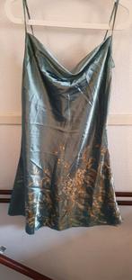 Groen met planten / bloemen jurk / nachtjurk Maat M, Kleding | Dames, Maat 38/40 (M), Nieuw, Ophalen of Verzenden, Knielengte