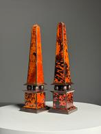 2x Obelisk tortoise 1920-1940, Ophalen