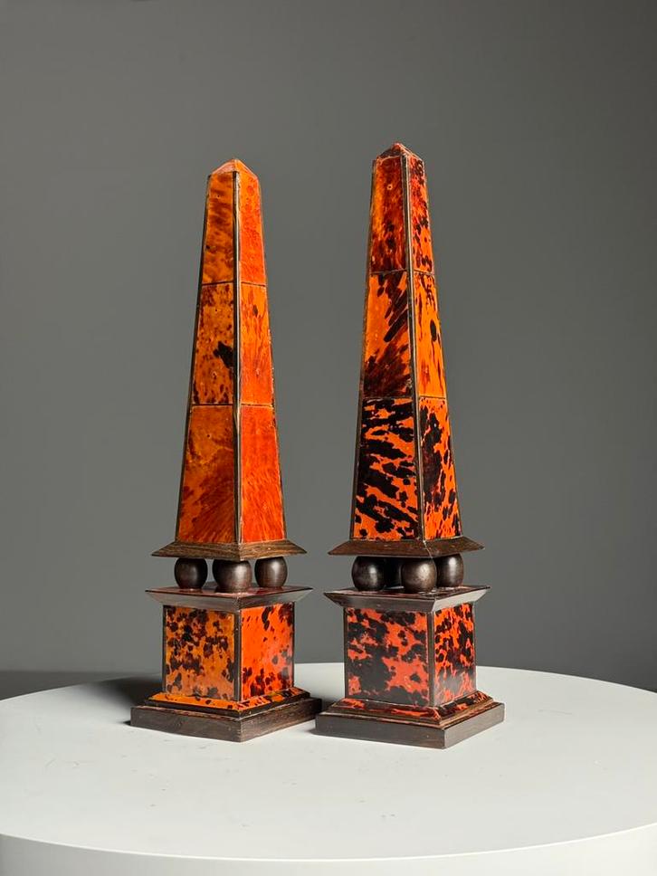 2x Obelisk tortoise 1920-1940, Antiek en Kunst, Curiosa en Brocante, Ophalen