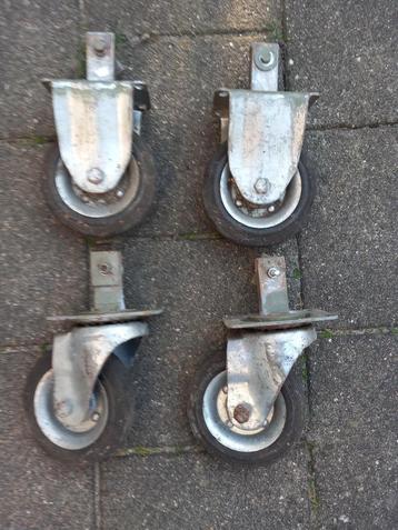 Zwenkwielen 4stuks Grote wielen 17cm beschikbaar voor biedingen