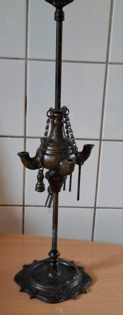 Olielamp/snotneus. Brons. 50 cm. 4 tuiten., Antiek en Kunst, Curiosa en Brocante, Ophalen