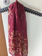 Sjaal Rood met goud en bloem (Nieuw) 150x35cm  Zie ook foto', Ophalen of Verzenden, Nieuw, Sjaal