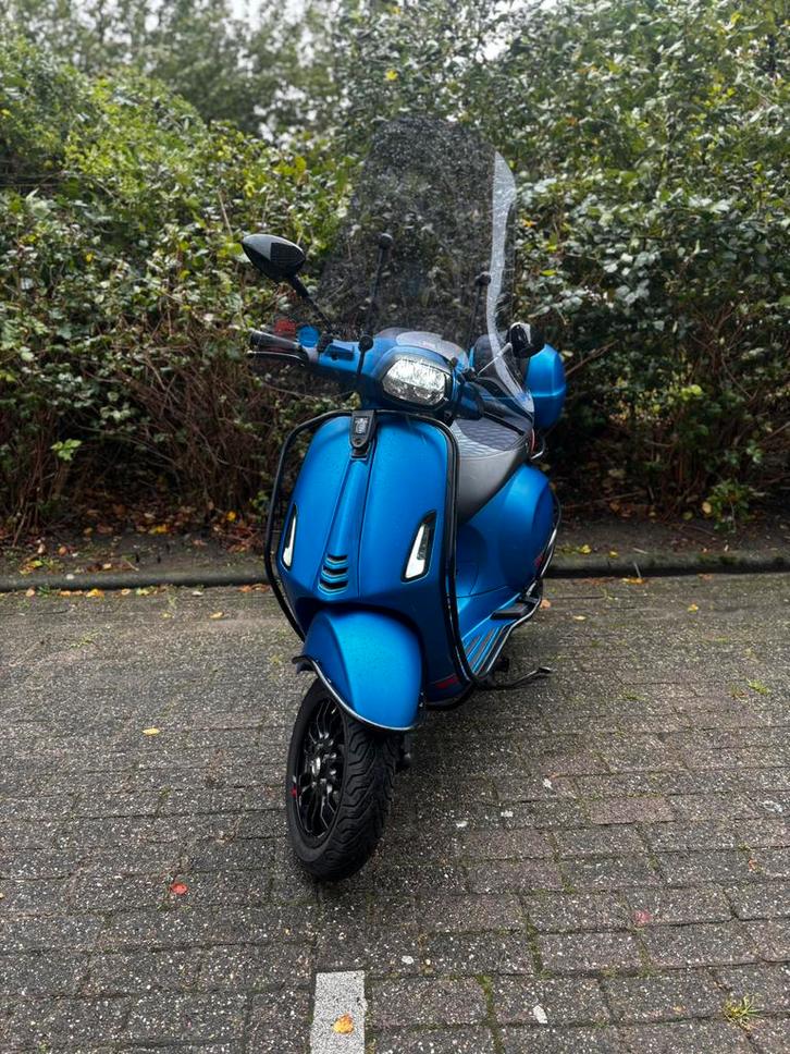 Piaggio Vespa Sprint 2022 Full Options! bromfiets scooter, Fietsen en Brommers, Scooters | Vespa, Zo goed als nieuw, Benzine, Ophalen of Verzenden