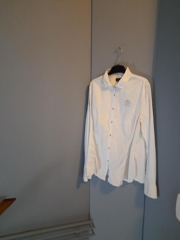 Blouse wit katoen maat 44 leuke applicaties, Kleding | Dames, Blouses en Tunieken, Zo goed als nieuw, Maat 42/44 (L), Wit, Ophalen of Verzenden
