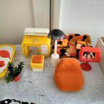 Vintage barbie jaren zeventig woonkamer inrichting, Ophalen of Verzenden, Gebruikt, Kleertjes