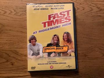Fast Times at Ridgemont High, Judge Reinhold, Jennifer leigh beschikbaar voor biedingen