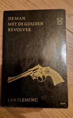 De man met de gouden revolver Ian Fleming, Boeken, Gelezen, Ophalen of Verzenden