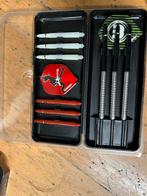 Te koop niewe set dartpijlen darts winmau darts dartpijlen, Ophalen of Verzenden, Nieuw, Pijlen