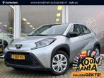 Toyota Aygo X 1.0 VVT-i S-CVT Play | 1e Eigenaar | NIEUW GEL, Stof, Gebruikt, Euro 6, 4 stoelen