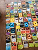 Pokemon kaarten 200+(met vmax,gx,v en oud), Zo goed als nieuw, Ophalen