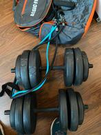 Dumbells met fitnesselastiek en basic fit tas, Sport en Fitness, Fitnessapparatuur, Rug, Overige typen, Kunststof, Gebruikt