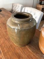 Schattige pot, Huis en Inrichting, Woonaccessoires | Vazen, Steen, Ophalen of Verzenden, Zo goed als nieuw, Minder dan 50 cm
