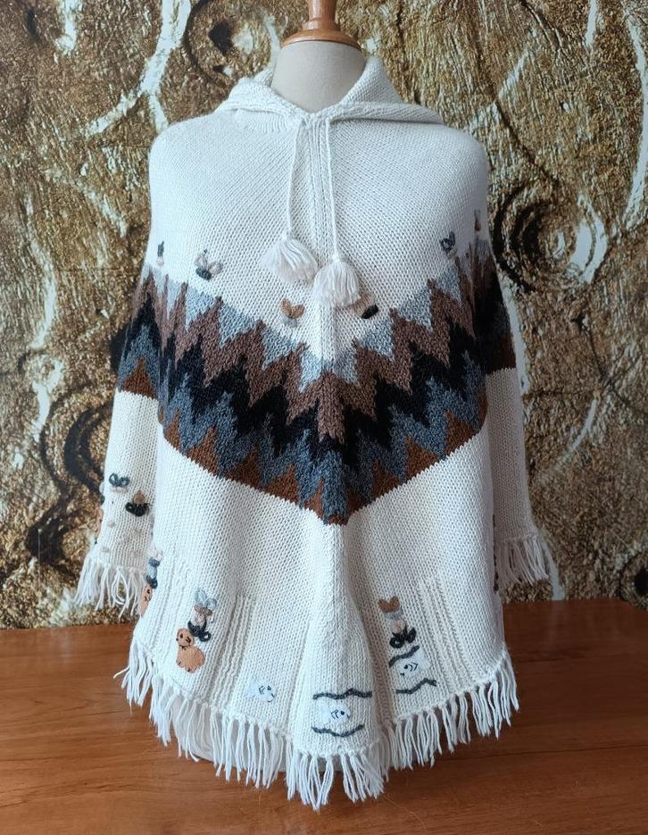 💖 Prachtig 💯% Pure Alpaca wollen poncho Uni, Kleding | Dames, Truien en Vesten, Nieuw, Wit, Ophalen of Verzenden
