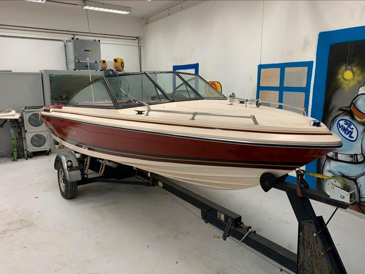 Prachtige originele Bayliner Mutiny, Watersport en Boten, Sloepen, Zo goed als nieuw, 3 tot 6 meter, Binnenboordmotor, Benzine