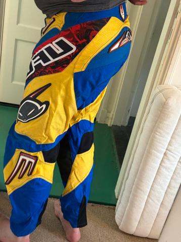 Motorcross broek UFO plast alien maat 54 beschikbaar voor biedingen