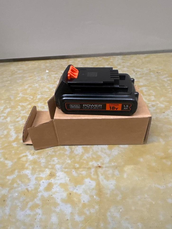 Accu Black+Decker 18V 1.5Ah Nieuw in Doos, Doe-het-zelf en Verbouw, Gereedschap | Machine-onderdelen en Toebehoren, Nieuw, Ophalen of Verzenden
