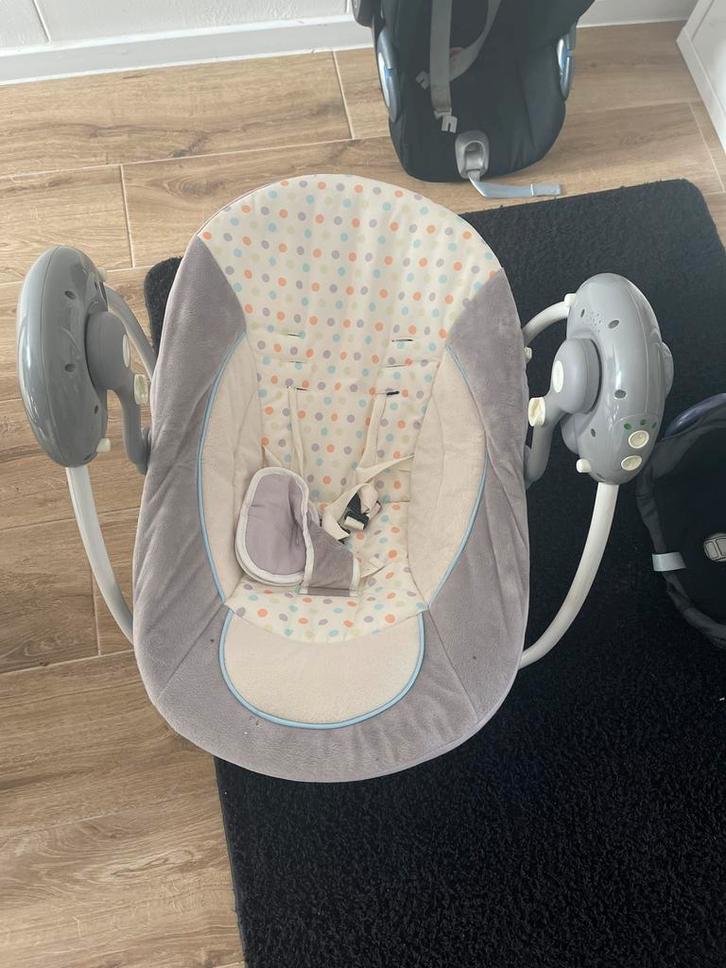 Elektrische Baby Wiegstoel, Kinderen en Baby's, Wipstoeltjes, Gebruikt, Wipstoel, Overige merken, Met gordel(s) of riempje(s)