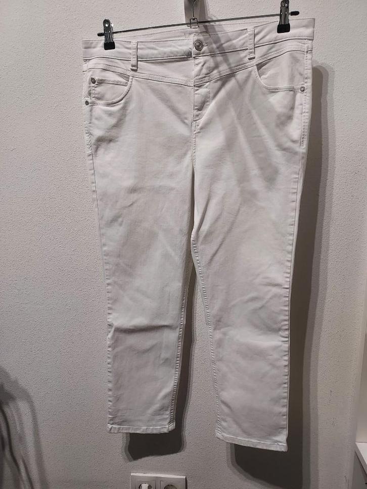 Witte spijkerbroek C&A, Kleding | Dames, Spijkerbroeken en Jeans, Zo goed als nieuw, Overige jeansmaten, Wit, Ophalen of Verzenden