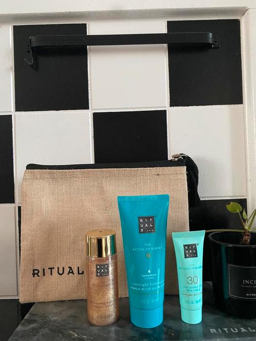 Rituals of karma setjes met sunprotection, Sieraden, Tassen en Uiterlijk, Uiterlijk | Lichaamsverzorging, Nieuw, Bad & Douche