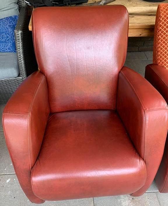GRATIS Bordeaux Rode Fauteuil - Skyleer 2 st, Huis en Inrichting, Fauteuils, Gebruikt, Leer, 50 tot 75 cm, 75 tot 100 cm, Ophalen