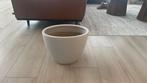 Bloempot, ovaal, gebroken wit, Tuin en Terras, Bloempotten, Ophalen, Binnen, Zo goed als nieuw, Overige vormen