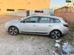 Renault Mégane Estate 1.4 TCe Bose ((( VOOR SCHADE ))), Voorwielaandrijving, Euro 5, Gebruikt, 4 cilinders