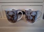 2 porseleinen Ambiente mokken met hert in de winter., Huis en Inrichting, Keuken | Servies, Ophalen of Verzenden, Zo goed als nieuw