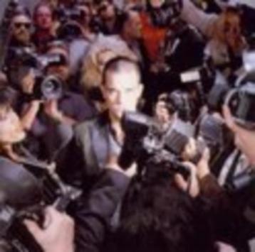 Robbie Williams - Life Thru A Lens beschikbaar voor biedingen