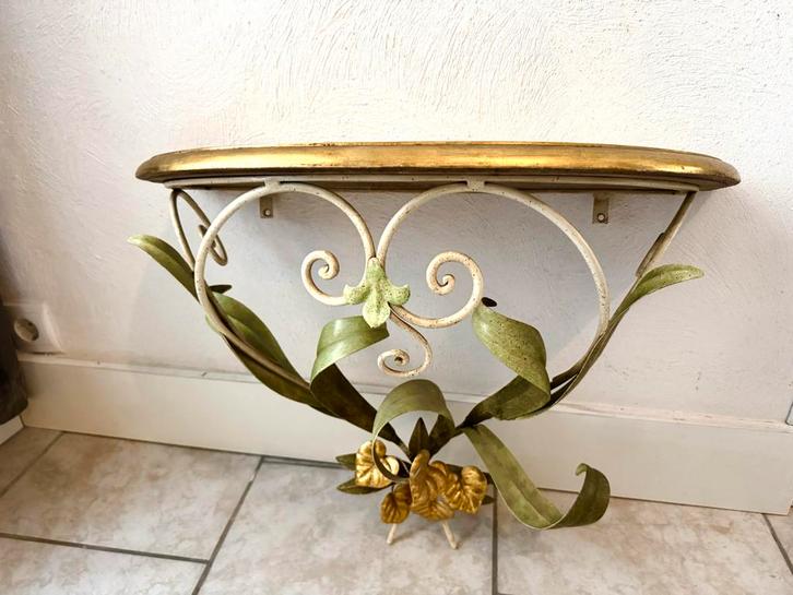 Brocante muurconsol Wandtafel, Huis en Inrichting, Tafels | Sidetables, Gebruikt, Minder dan 25 cm, Minder dan 50 cm, Rond, Metaal