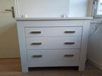 Massief houten commode babykamer, Kinderen en Baby's, Kinderkamer | Commodes en Kasten, Ophalen, Gebruikt, 50 tot 70 cm, 100 cm of meer
