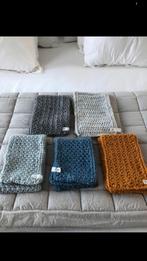 UITVERKOOP! NIEUW BABY KINDER SJAALS WOL MOOIE KLEUR ZACHT, Ophalen of Verzenden, Nieuw, Jongetje of Meisje, Muts
