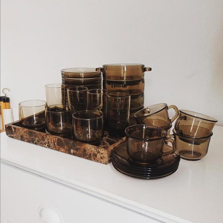 Arcoroc rookglas servies, Huis en Inrichting, Keuken | Servies, Kom(men), Overige stijlen, Glas, Ophalen of Verzenden