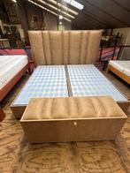 Tweepersoonsbed 200x200 met opbergruimte, Ophalen, Beige, Tweepersoons, Zo goed als nieuw