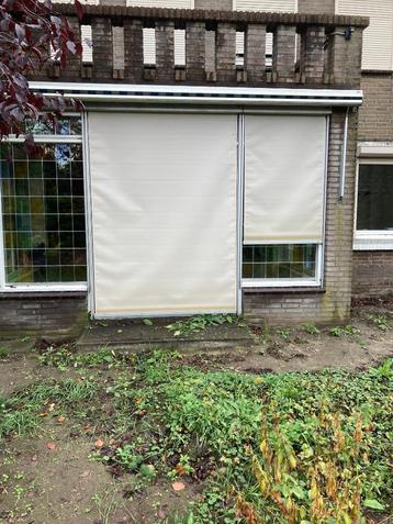 screens beschikbaar voor biedingen