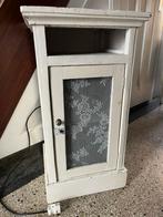 Vintage / brocante nachtkastje met verlichting, Huis en Inrichting, Ophalen, Gebruikt, Minder dan 45 cm, 70 cm of meer