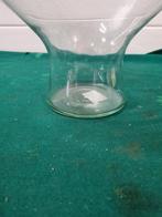 Vaas op voet van glas, Ophalen of Verzenden, 'T Olde Gre-j, Info@toldegrej.nl, Endepoelstraat 20f Didam