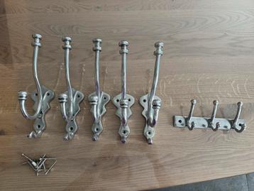 Garderobehaken Set - 5 Stuks groot 3 haken, 1x set 3 haken beschikbaar voor biedingen