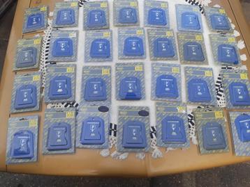 28 BLAUWE PARKEER ZONE SCHYVEN 1 EURO PER STUK  beschikbaar voor biedingen