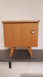 Vintage nachtkastje antiek nachtje 42 breed 44 hoog 30 diep, Ophalen, Minder dan 45 cm, Zo goed als nieuw, Minder dan 55 cm