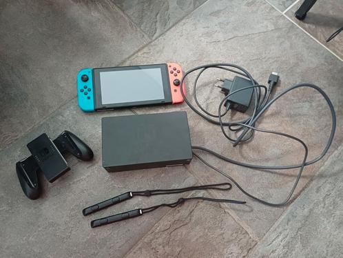 Nintendo Switch (incl. headset, extra Joy-Cons en oplader)., Spelcomputers en Games, Spelcomputers | Nintendo Switch, Gebruikt