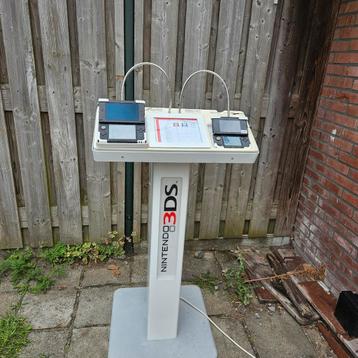 3DS Kiosk Demopod beschikbaar voor biedingen