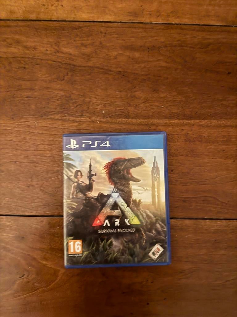 ARK Survival Evolved - PS4, Spelcomputers en Games, Games | Sony PlayStation 4, Gebruikt, Avontuur en Actie, 1 speler, Vanaf 16 jaar